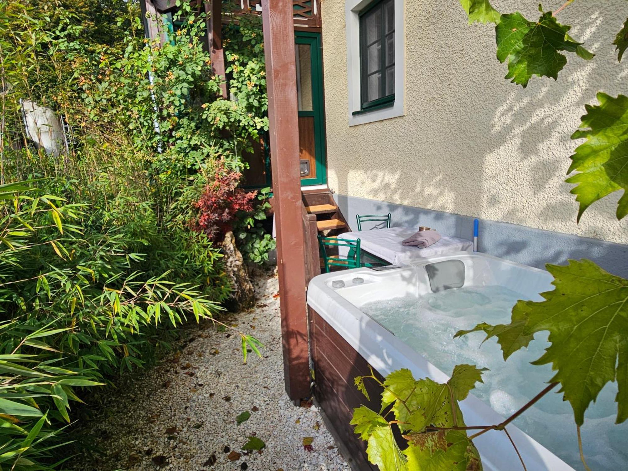 Premium Apartment Mit Privatem Whirlpool, Sauna, Garten Sankt Martin am Grimming ภายนอก รูปภาพ